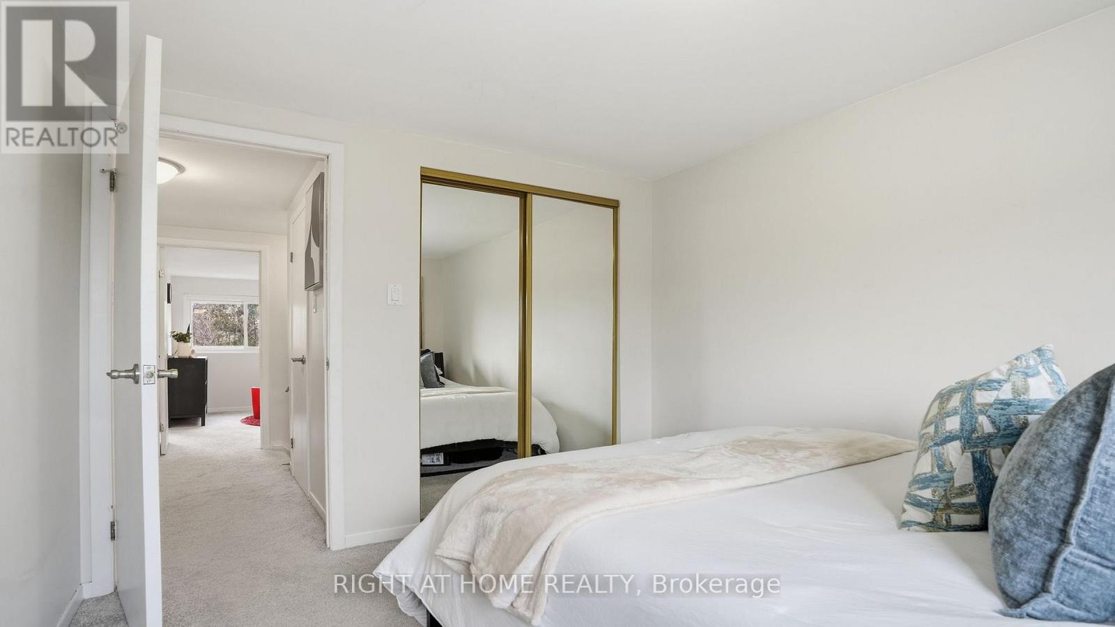 408 Camelot Court, Oshawa, Ontario  L1G 6P7 - Photo 16 - E12729098