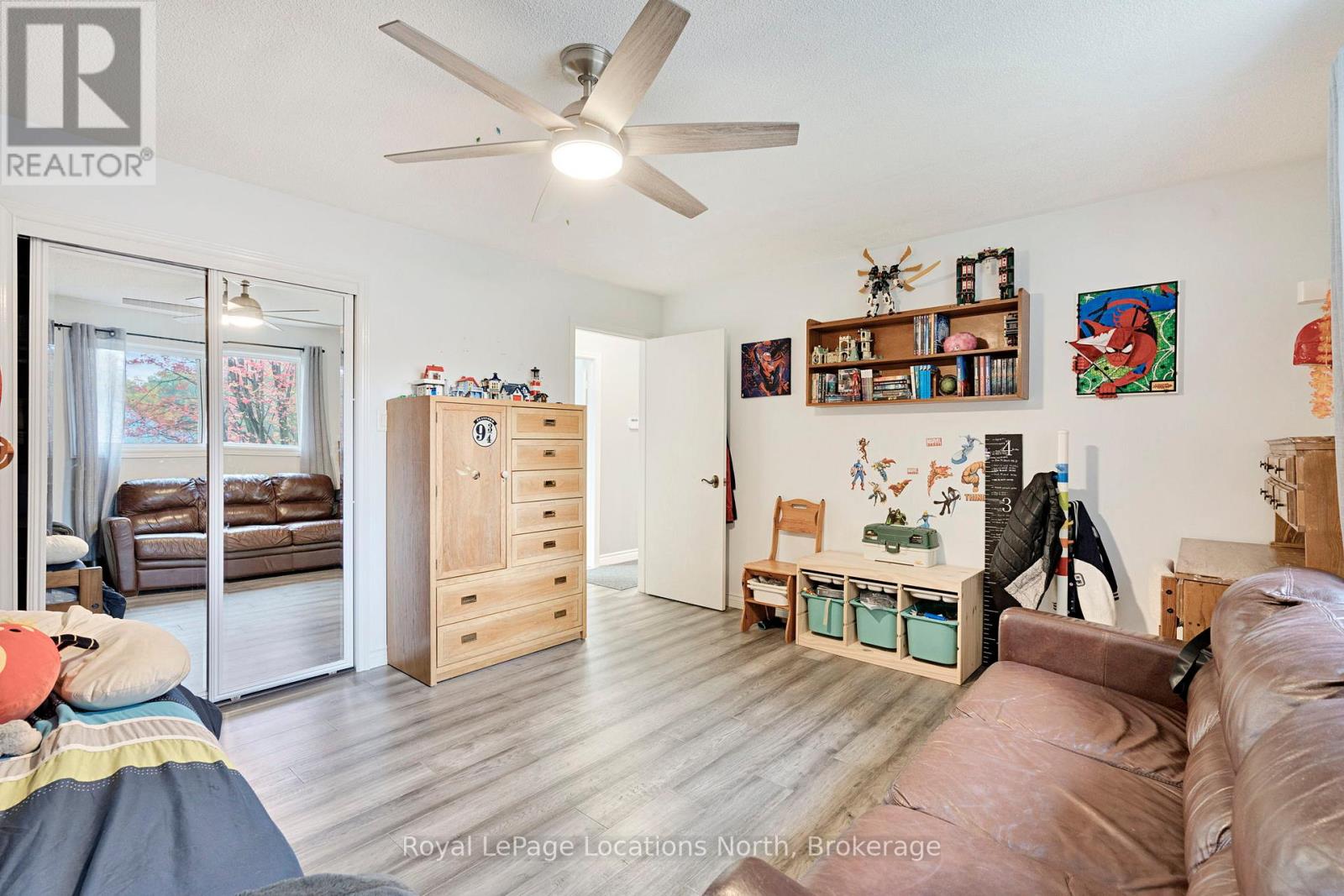 266 45th Street S, Wasaga Beach, Ontario  L9Z 1R3 - Photo 34 - S12485492