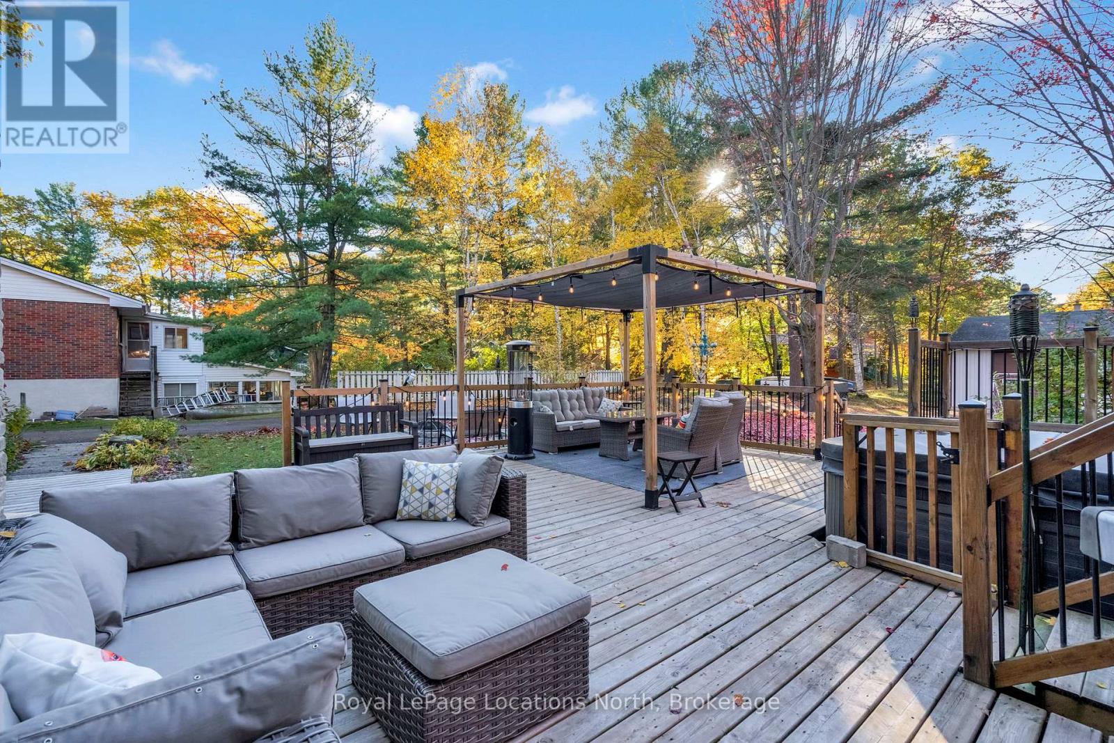 266 45th Street S, Wasaga Beach, Ontario  L9Z 1R3 - Photo 41 - S12485492