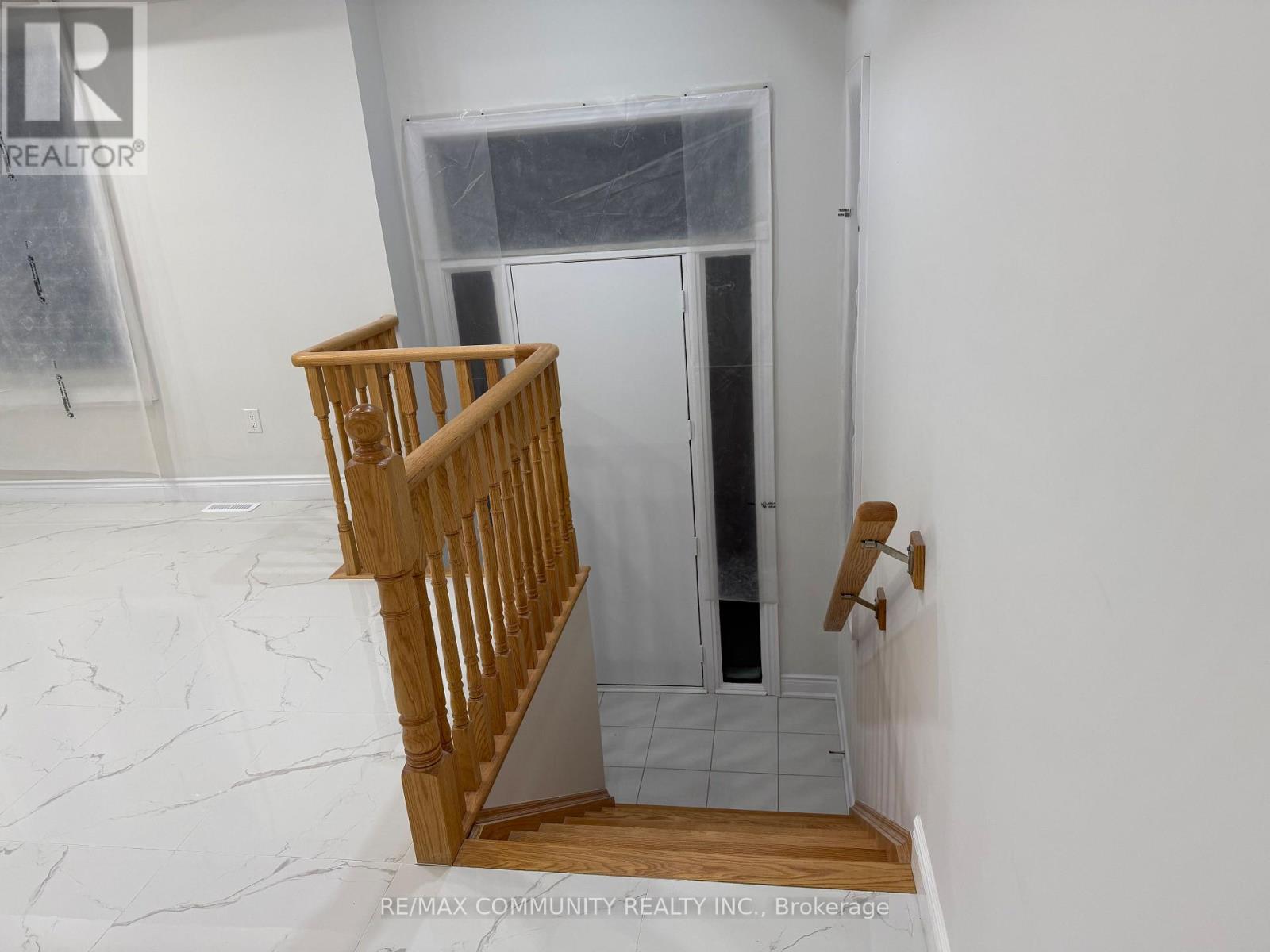 Unknown Address, ,     - Photo 2 - N12728922