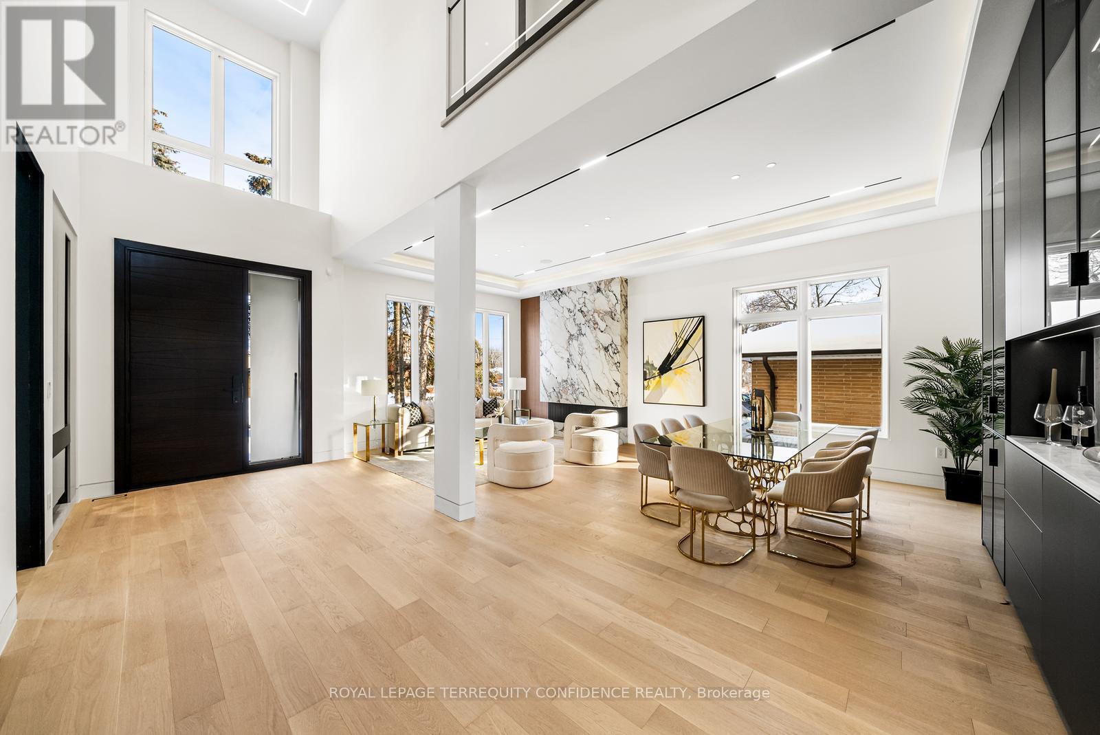 281 Kerrybrook Drive, Richmond Hill, Ontario  L4C 3R2 - Photo 13 - N12729020