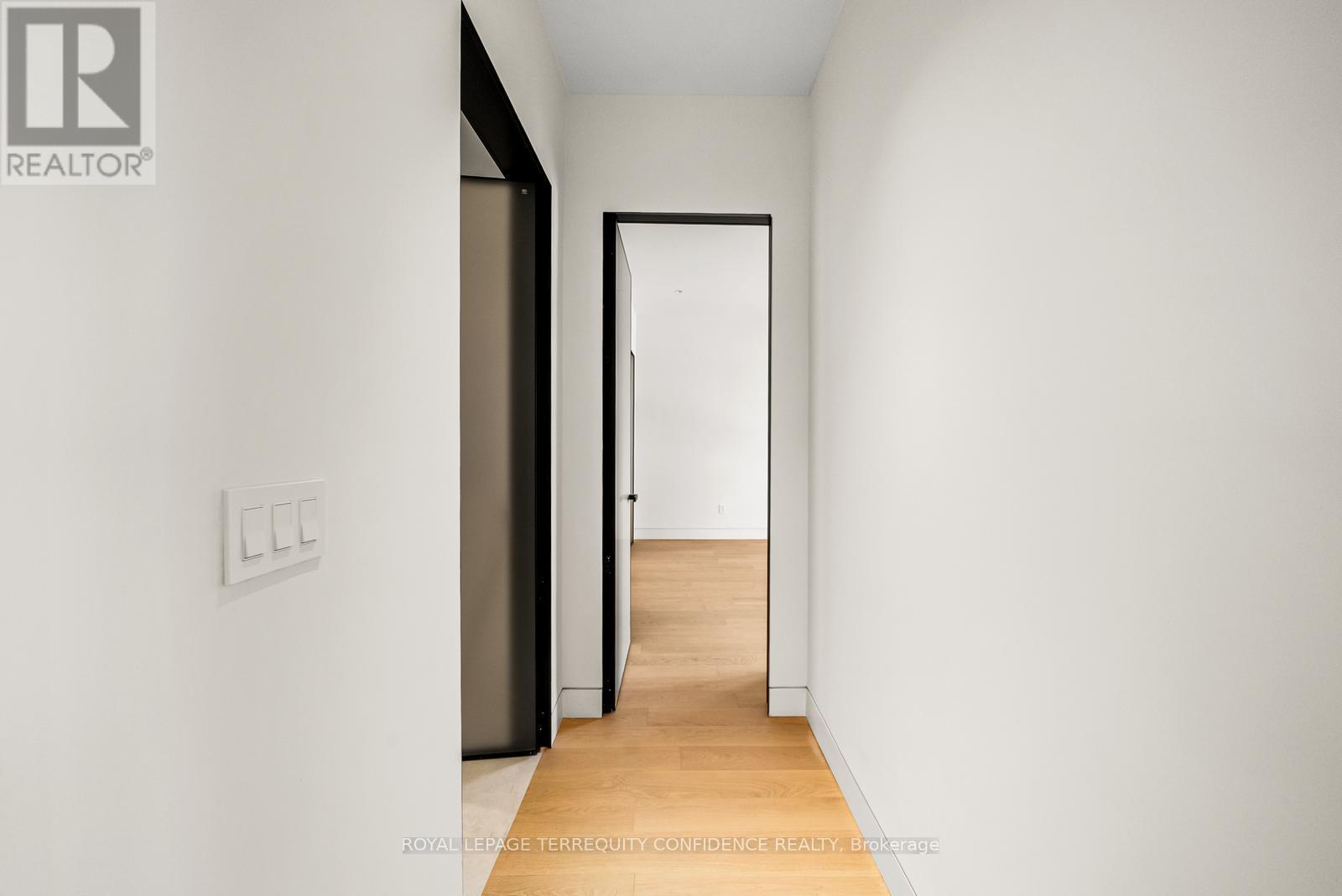 281 Kerrybrook Drive, Richmond Hill, Ontario  L4C 3R2 - Photo 22 - N12729020