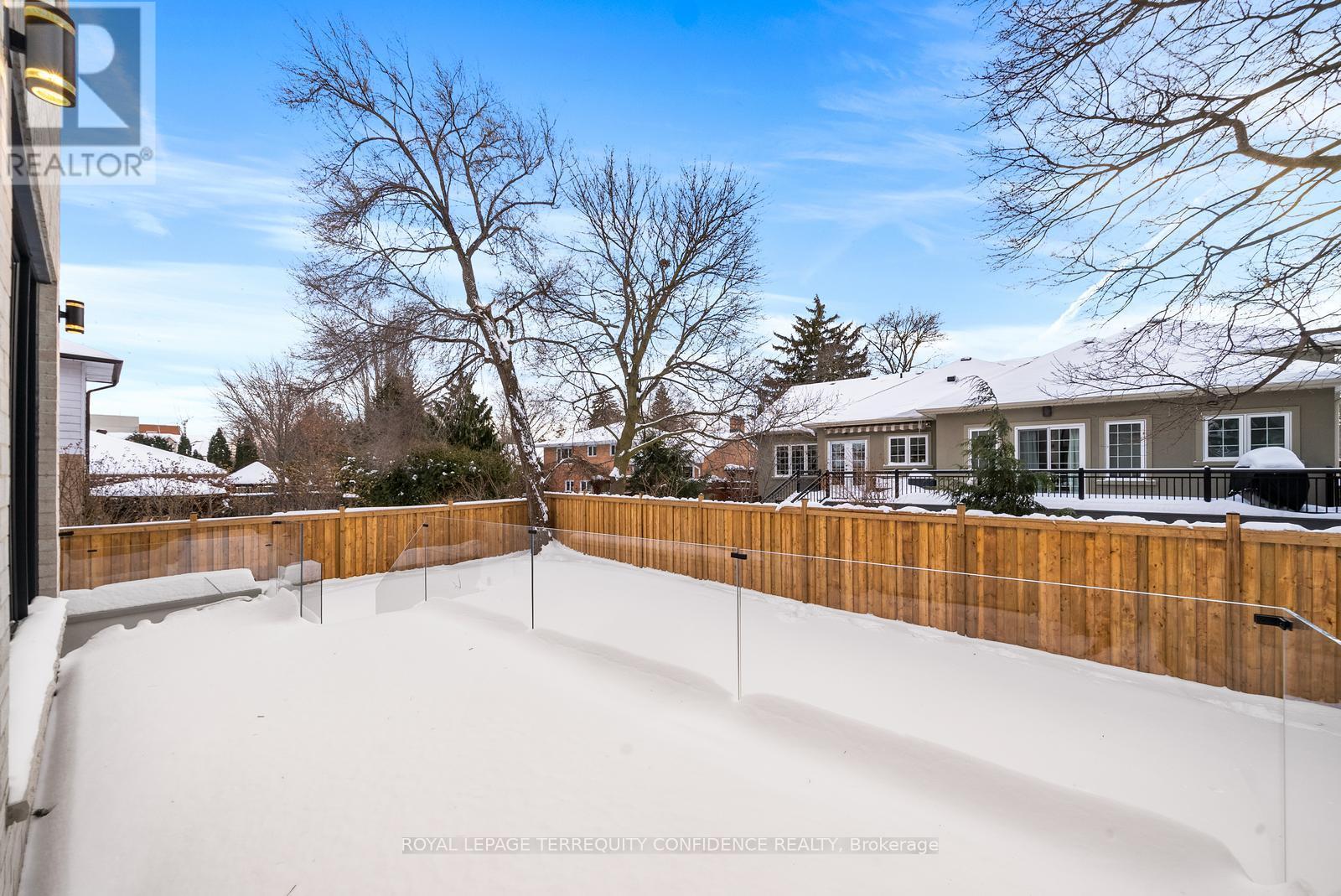 281 Kerrybrook Drive, Richmond Hill, Ontario  L4C 3R2 - Photo 48 - N12729020