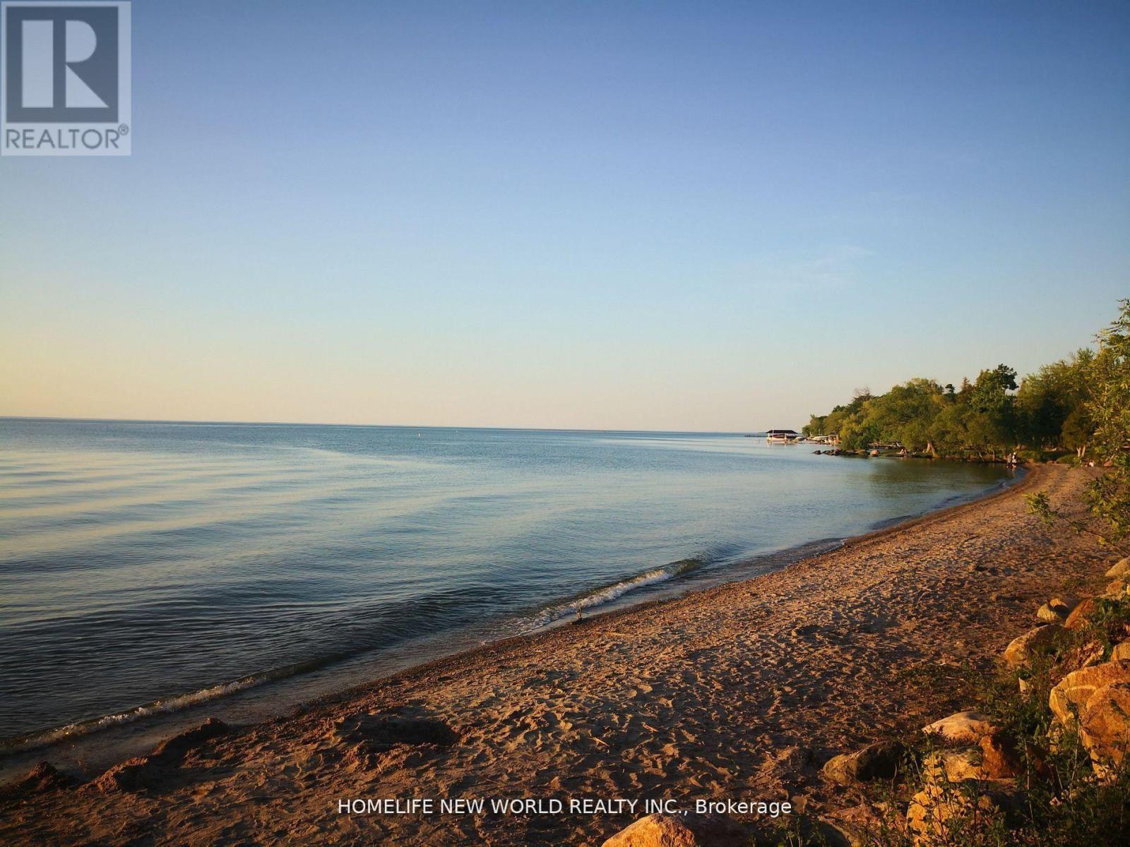 21 Garrett Styles Drive, Georgina, Ontario  L4P 0J1 - Photo 17 - N12729042