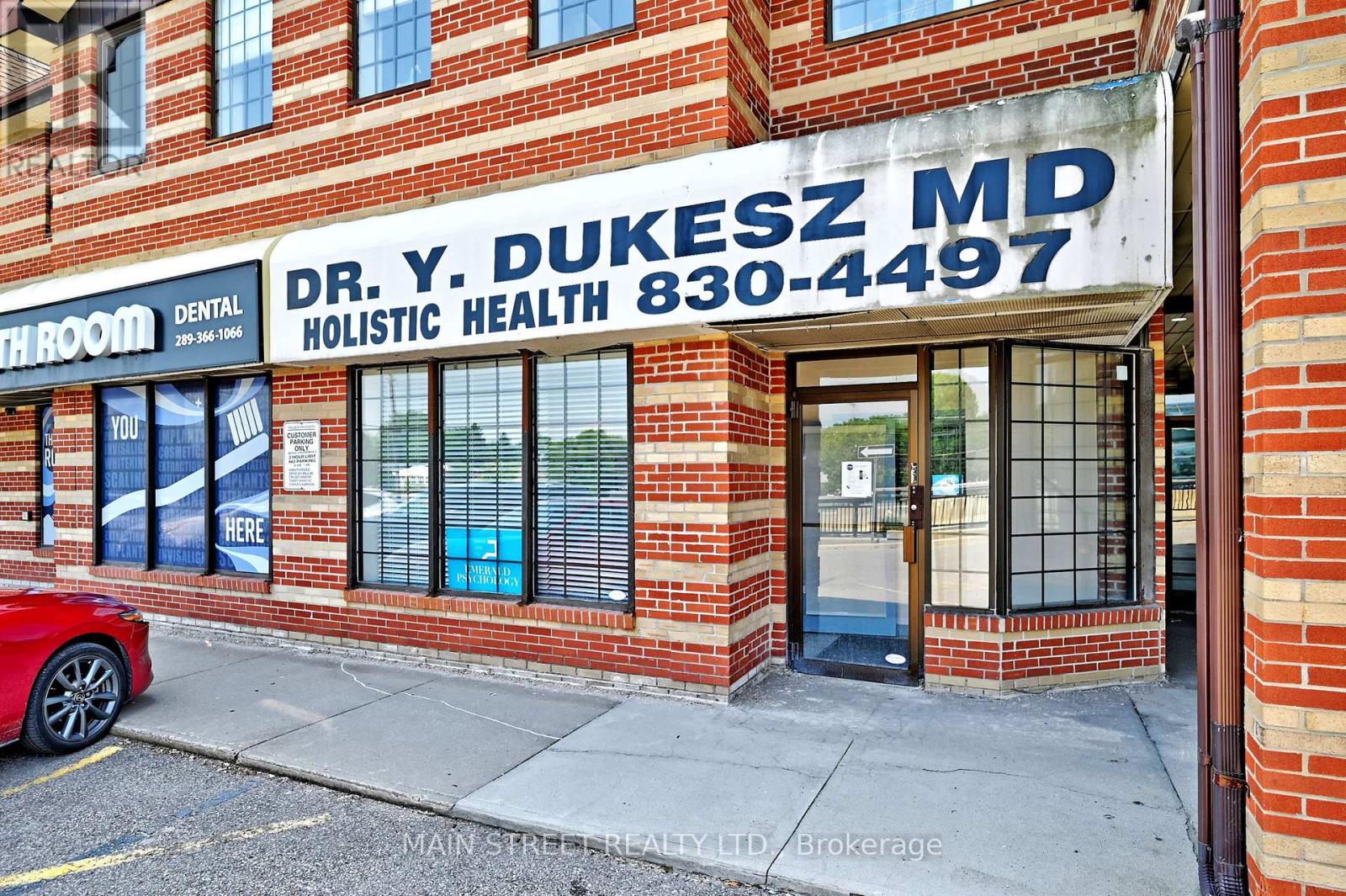 6 - 200 Davis Drive, Newmarket, Ontario  L3Y 2N4 - Photo 2 - N12729076