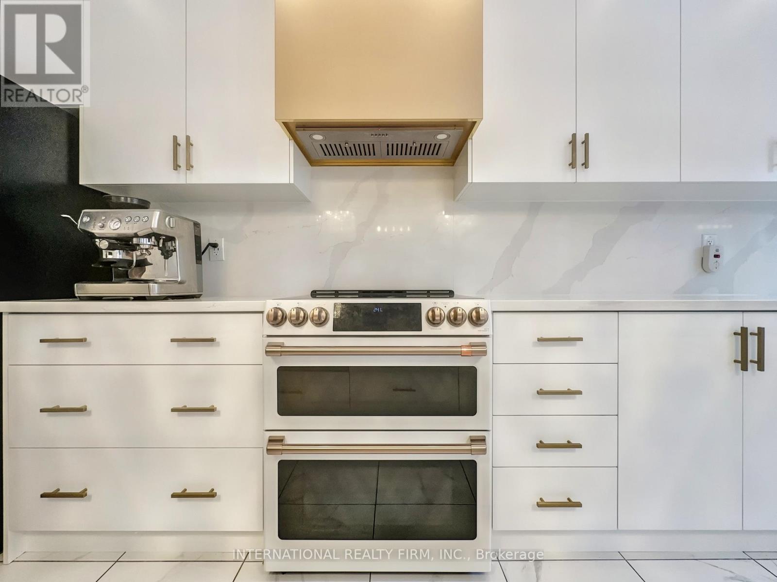 150 Cannes Avenue, Vaughan, Ontario  L4H 5A8 - Photo 23 - N12729118