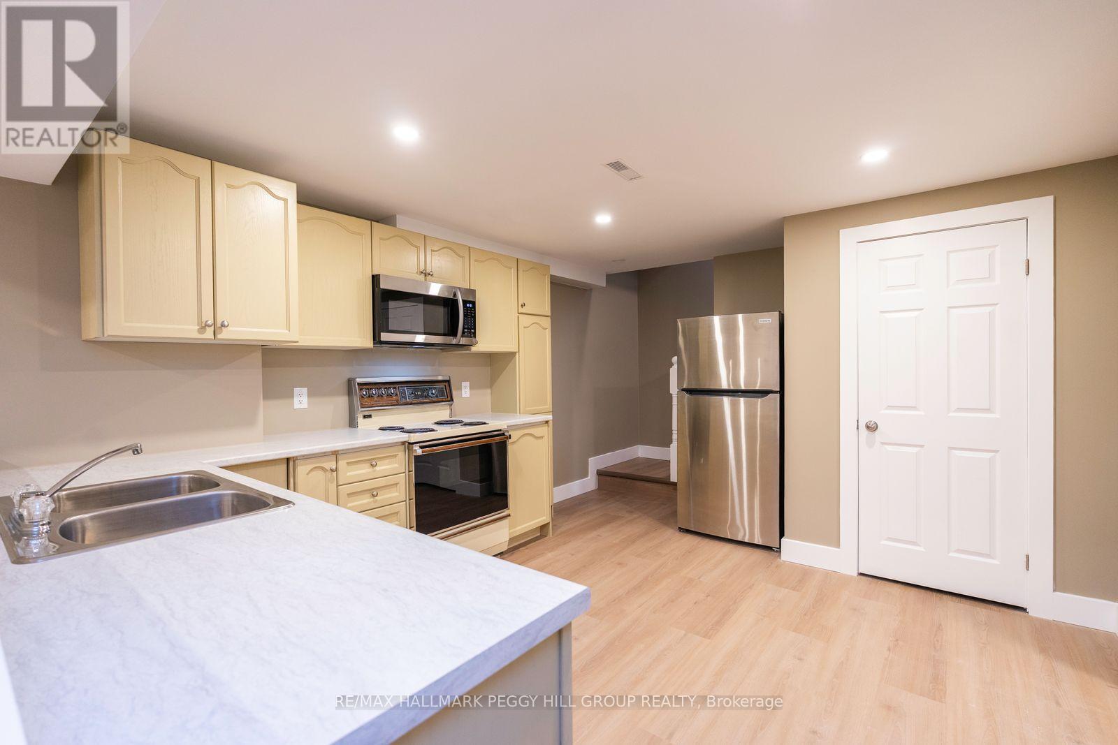 Lower - 16 Autumn Lane, Barrie, Ontario  L4N 6G8 - Photo 2 - S12728994