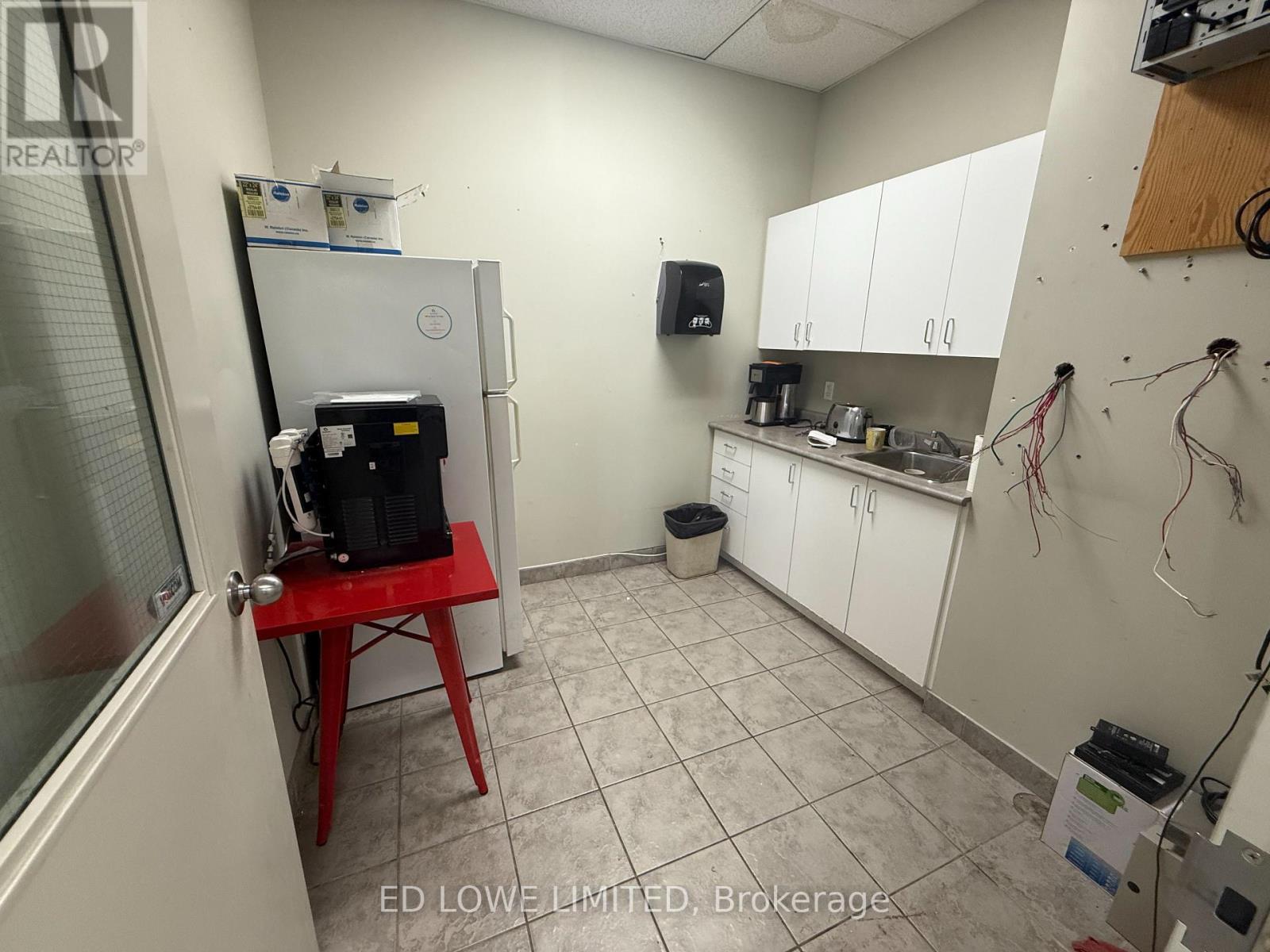 Unknown Address, ,     - Photo 7 - S12729090