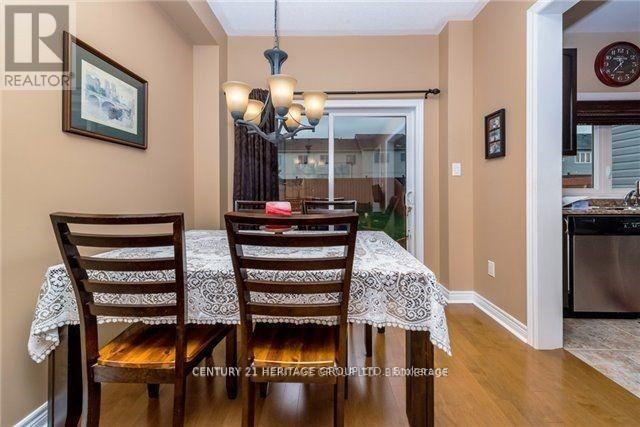 93 Pearcey Crescent, Barrie (West Bayfield), Ontario  L4N 7H6 - Photo 6 - S12729112