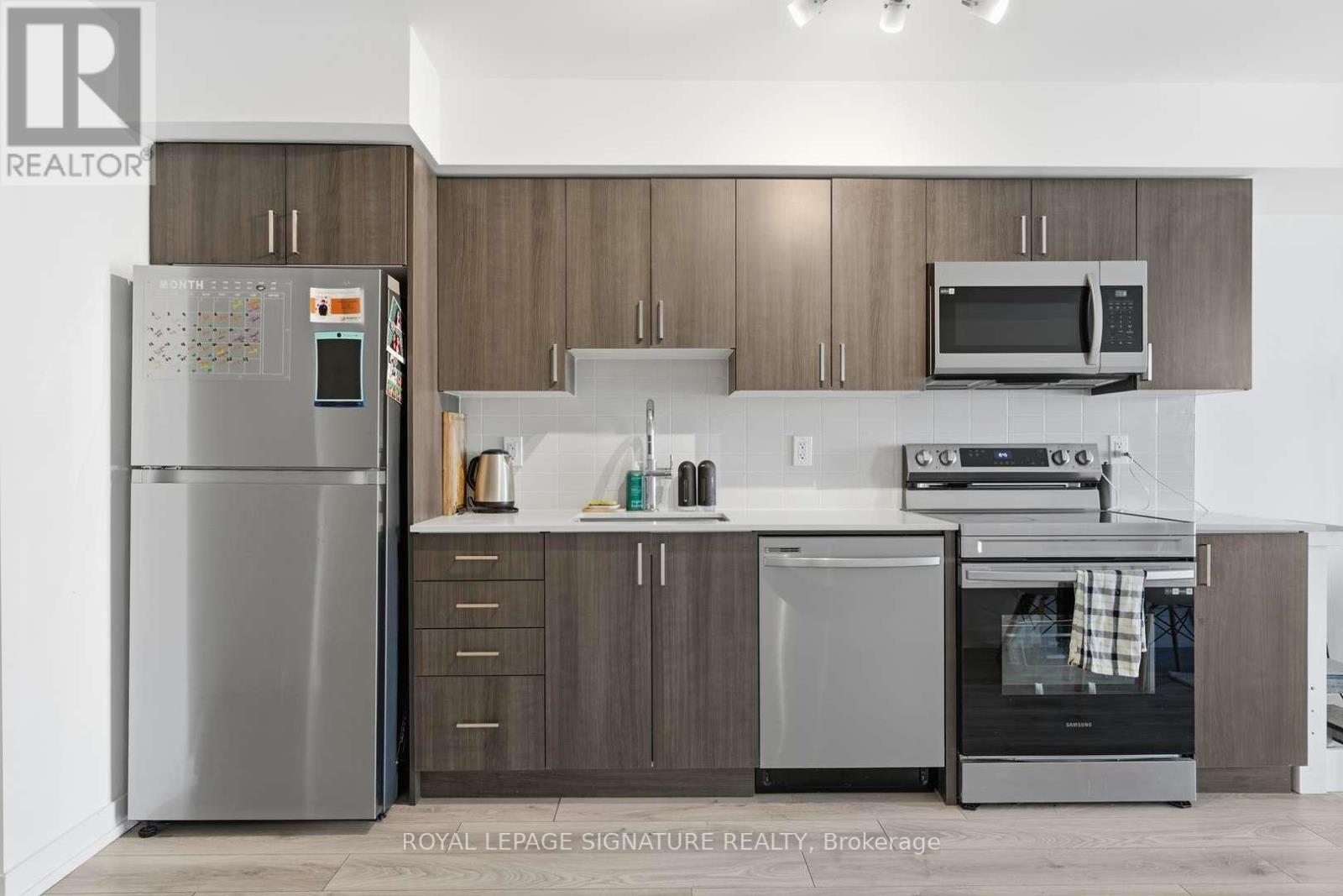 312 - 1455 Celebration Drive, Pickering, Ontario  L1W 1L8 - Photo 12 - E12728880