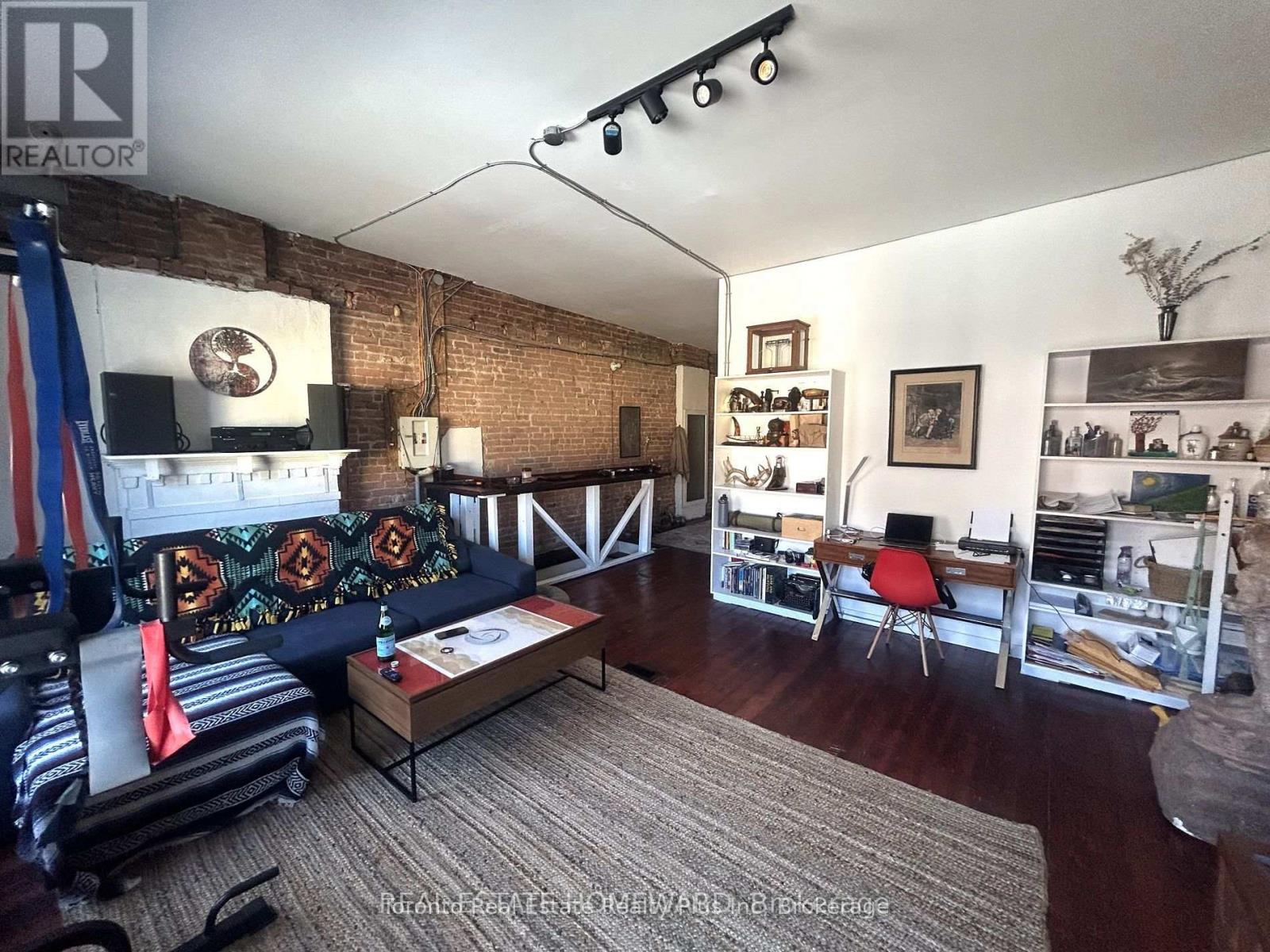 A - 1297 Gerrard Street E, Toronto, Ontario  M4L 1Y8 - Photo 12 - E12377448