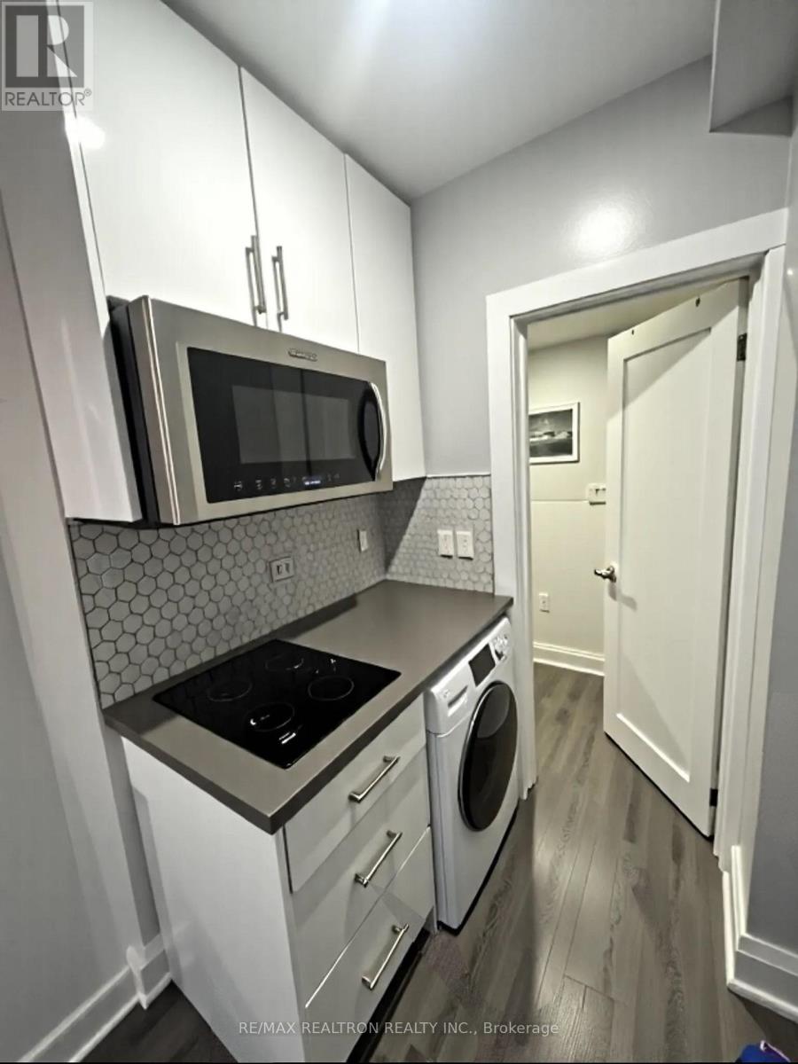 4 - 1492 Dundas Street E, Toronto, Ontario  M4M 1S9 - Photo 3 - E12567850