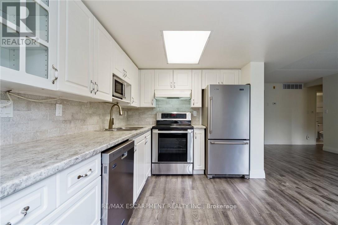 211 - 3499 Upper Middle Road, Burlington, Ontario  L7R 3X5 - Photo 18 - W12728888