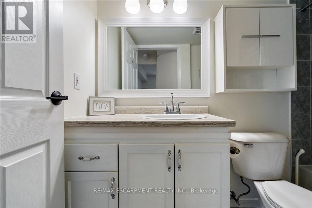 211 - 3499 Upper Middle Road, Burlington, Ontario  L7R 3X5 - Photo 26 - W12728888