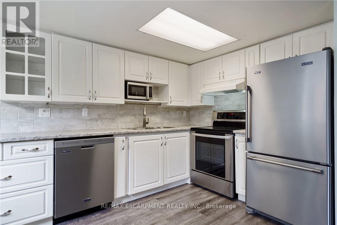 211 - 3499 Upper Middle Road, Burlington, Ontario  L7R 3X5 - Photo 6 - W12728888