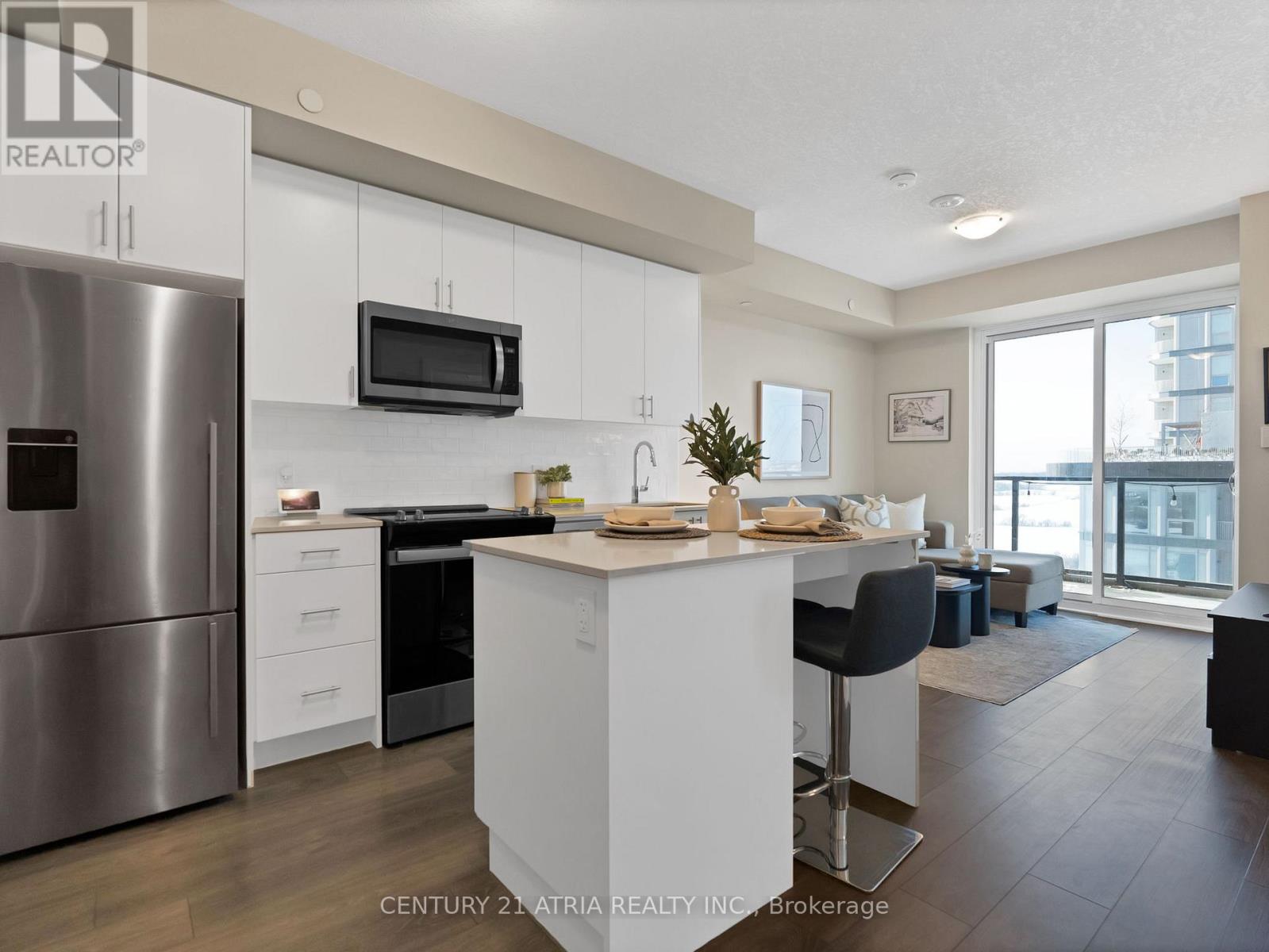 1304 - 3220 WILLIAM COLTSON AVENUE, Oakville, Ontario