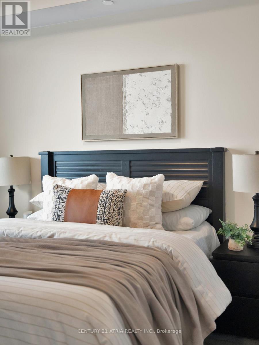 1304 - 3220 William Coltson Avenue, Oakville, Ontario  L6H 7X9 - Photo 12 - W12728920