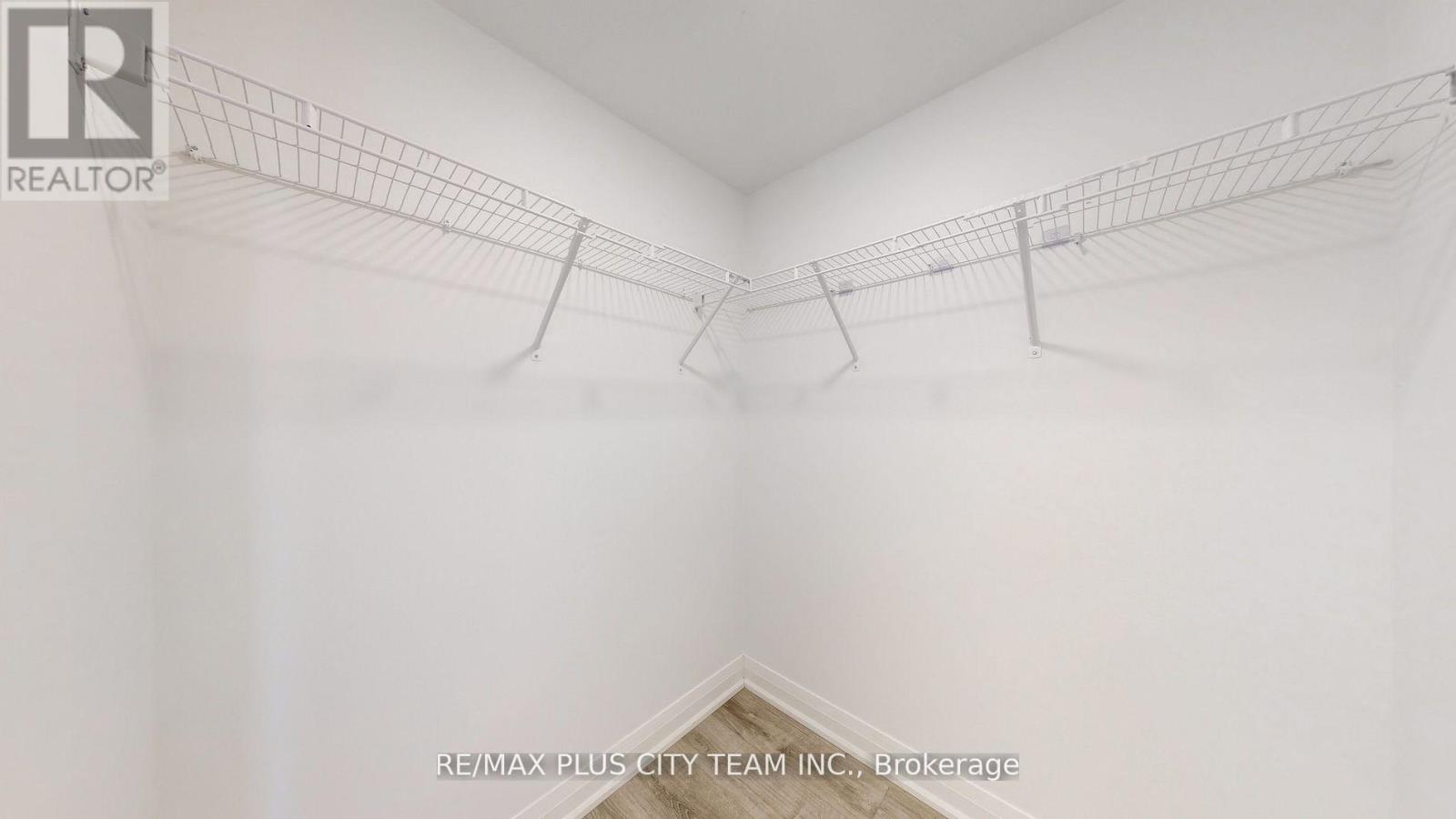 517 - 10 Gibbs Road, Toronto, Ontario  M9B 0E2 - Photo 14 - W12728964