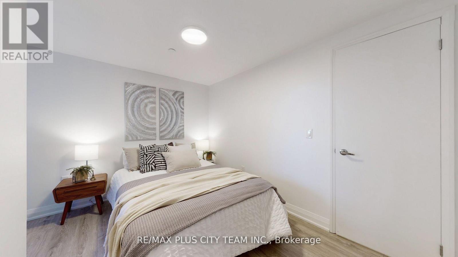 517 - 10 Gibbs Road, Toronto, Ontario  M9B 0E2 - Photo 17 - W12728964