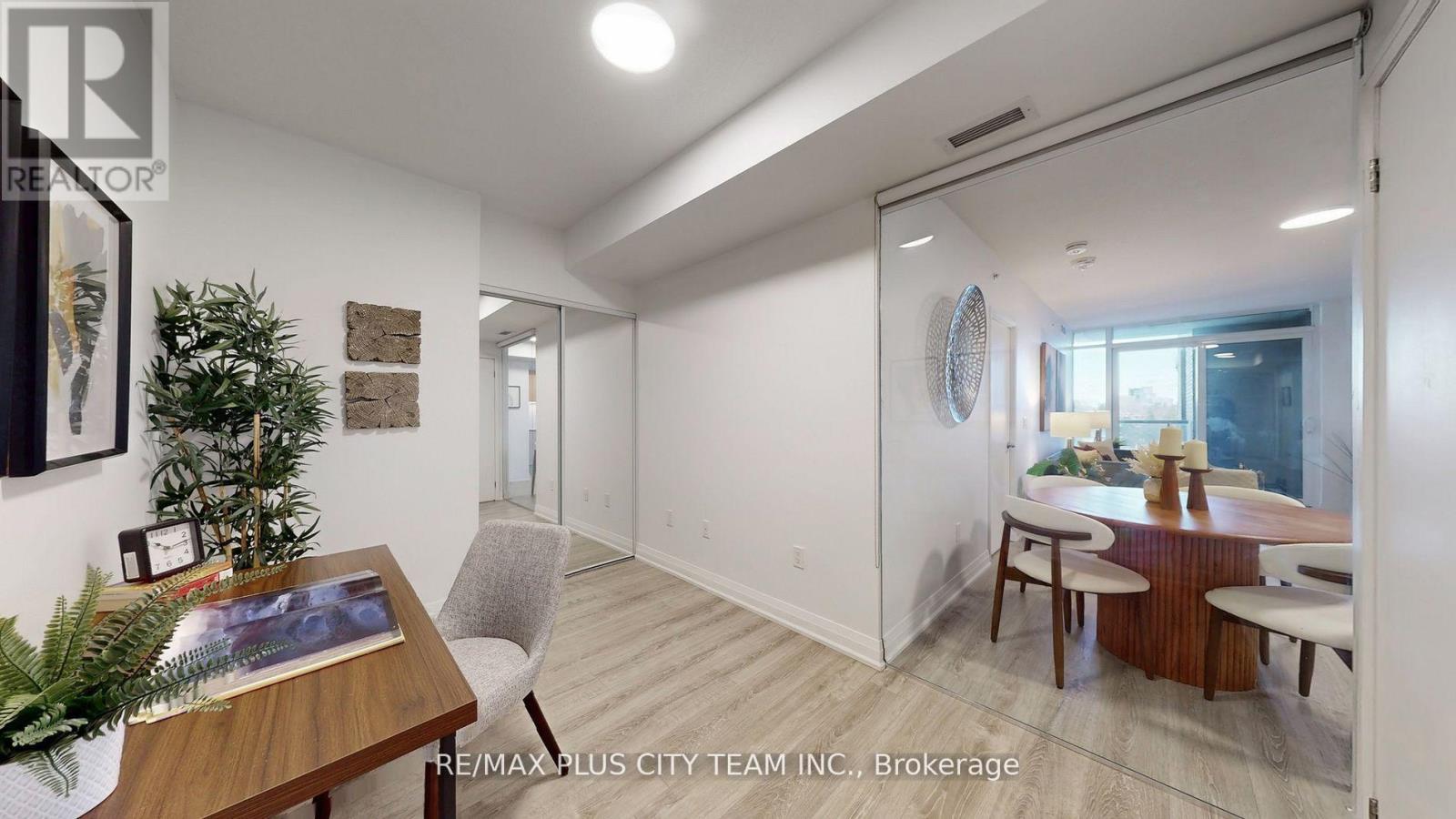 517 - 10 Gibbs Road, Toronto, Ontario  M9B 0E2 - Photo 20 - W12728964