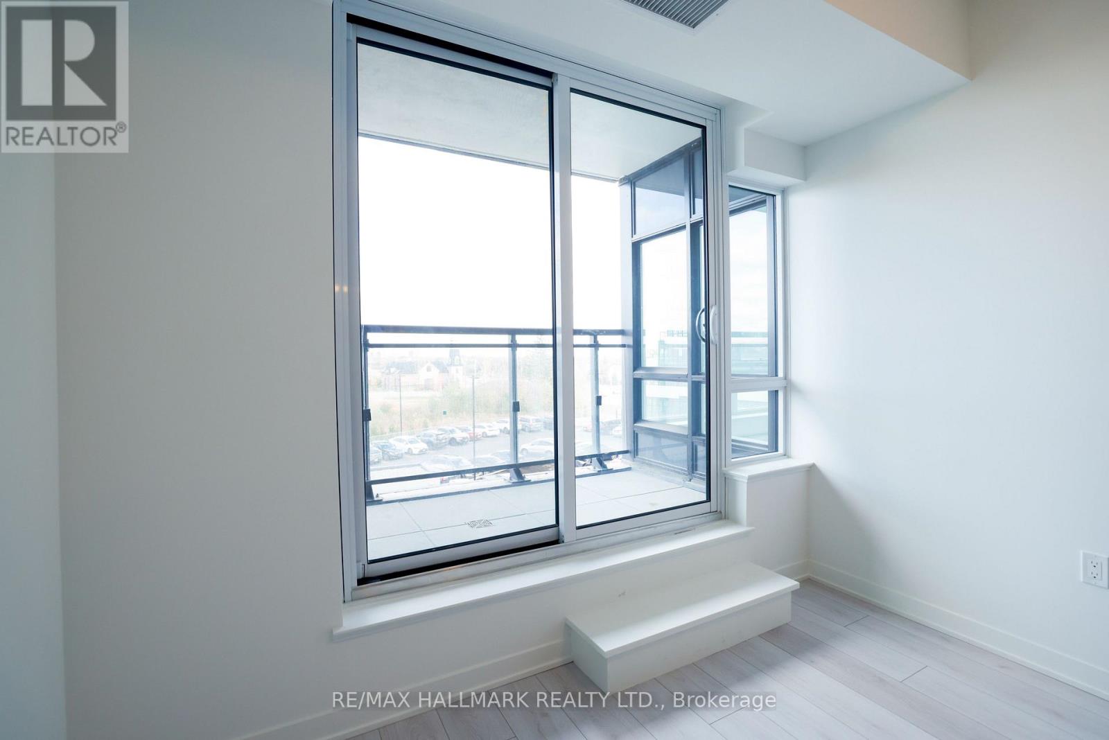 328 - 395 Dundas Street, Oakville, Ontario  L6M 5R8 - Photo 12 - W12729018