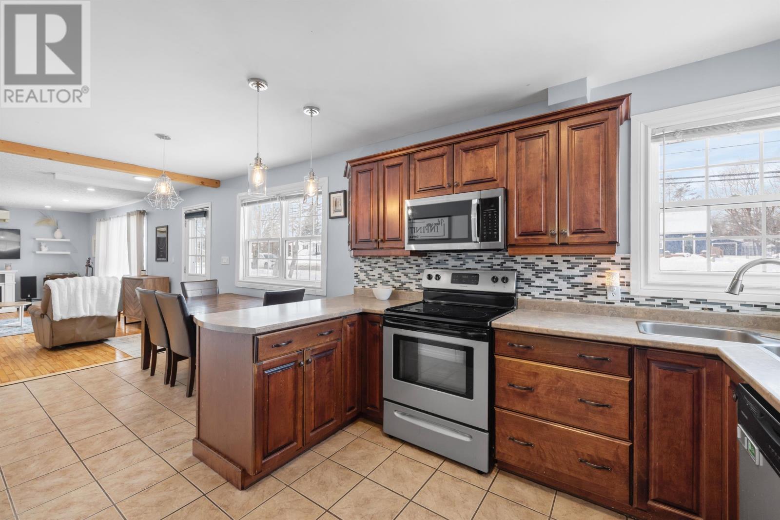 156 Brackley Point Road, Charlottetown, Prince Edward Island  C1A 6Y9 - Photo 12 - 202601487