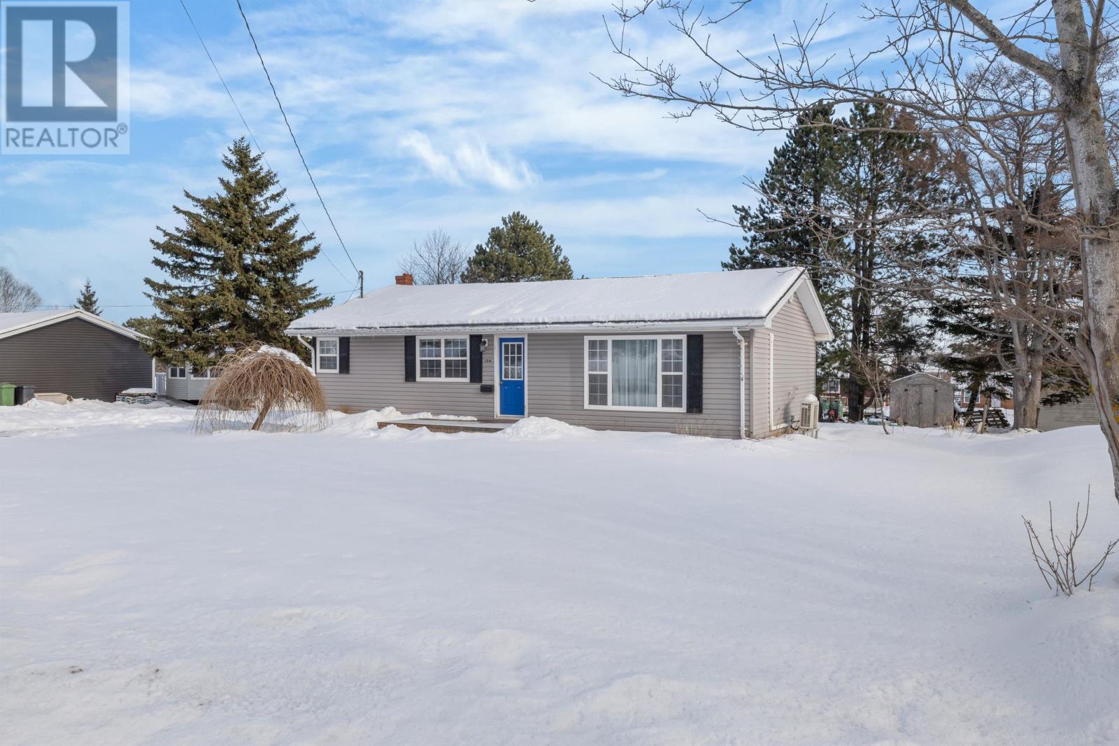 156 Brackley Point Road, Charlottetown, Prince Edward Island  C1A 6Y9 - Photo 2 - 202601487