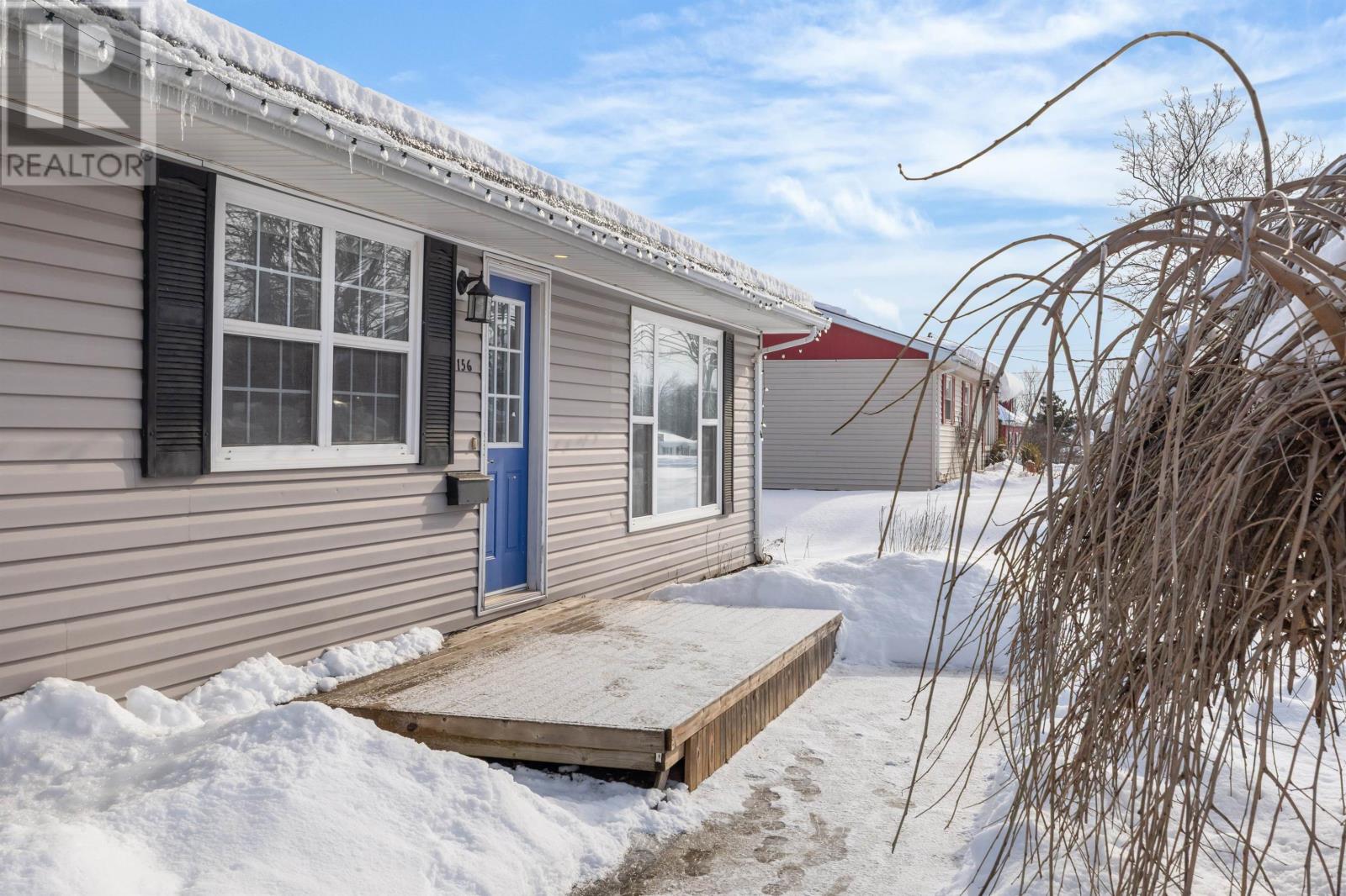 156 Brackley Point Road, Charlottetown, Prince Edward Island  C1A 6Y9 - Photo 4 - 202601487