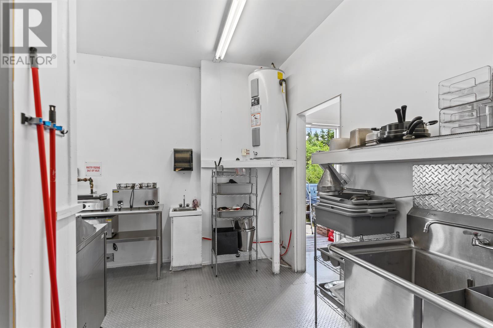 8989 Cavendish Road, Cavendish, Prince Edward Island C0A 1N0 - Photo 14 - 202601490