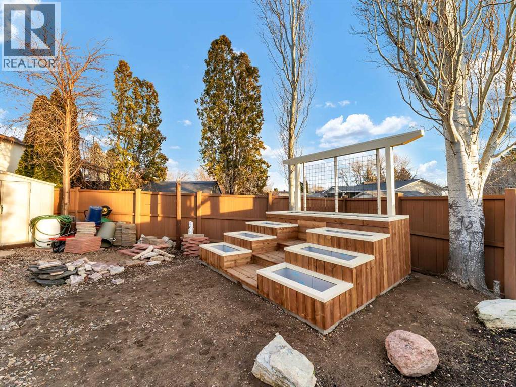 35 Horner Court Ne, Medicine Hat, Alberta  T1C 1M1 - Photo 45 - A2279649