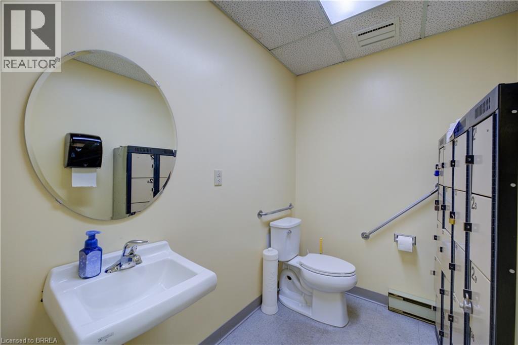 320 North Park Street Unit# C, Brantford, Ontario  N3R 4L3 - Photo 15 - 40790977