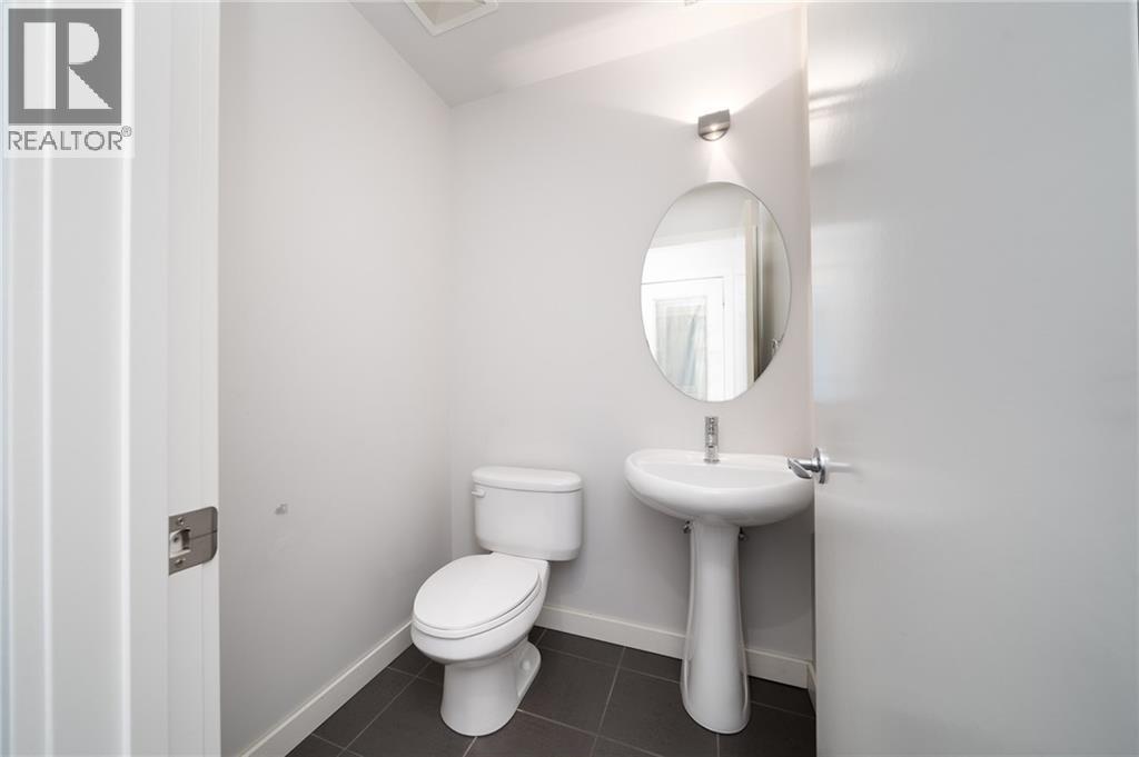 1029 1 Avenue Ne, Calgary, Alberta  T2E 9C6 - Photo 7 - A2280451