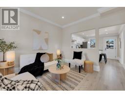 70 ROBINS AVENUE, Hamilton, Ontario