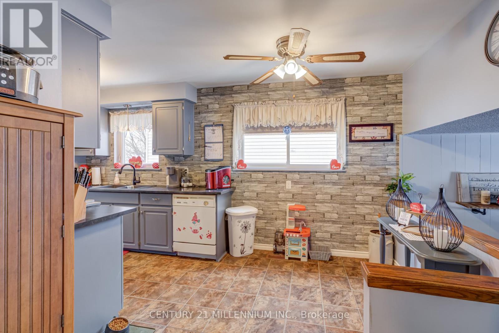 334 Simon Street, Shelburne, Ontario  L9V 2Y5 - Photo 12 - X12729038