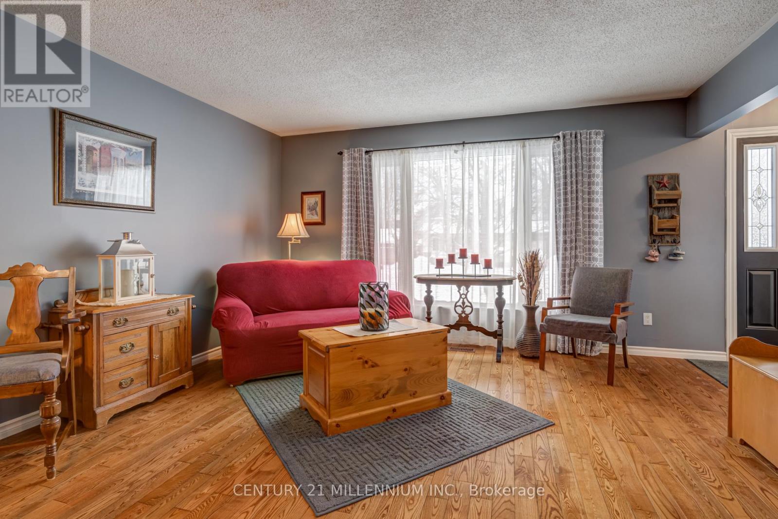 334 Simon Street, Shelburne, Ontario  L9V 2Y5 - Photo 7 - X12729038