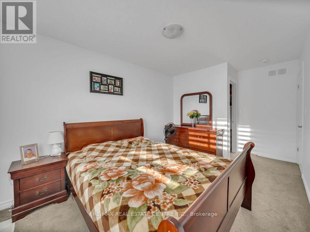 144 Summit Ridge Drive, Guelph, Ontario  N1E 0M8 - Photo 22 - X12729114