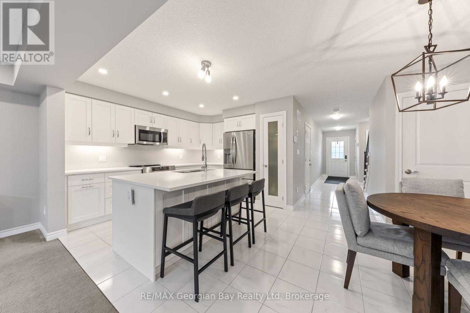 964 Wright Drive, Midland, Ontario  L4R 0E3 - Photo 5 - S12729178