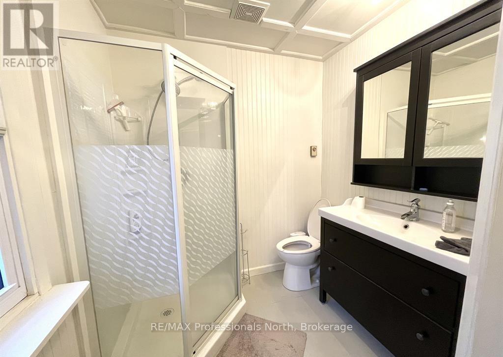 258 Hunters Bay Drive, Huntsville, Ontario  P1H 1N2 - Photo 22 - X12729154