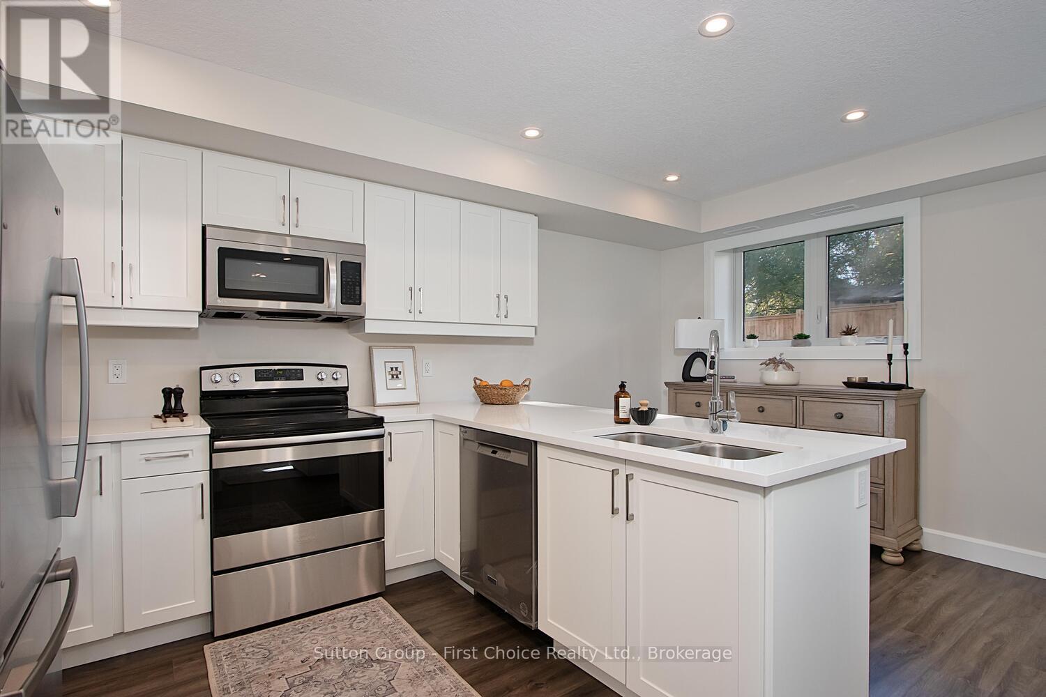 Unit 13 - 3202 Vivian Line, Stratford, Ontario N5A 0K6 - Photo 8 - X12729244