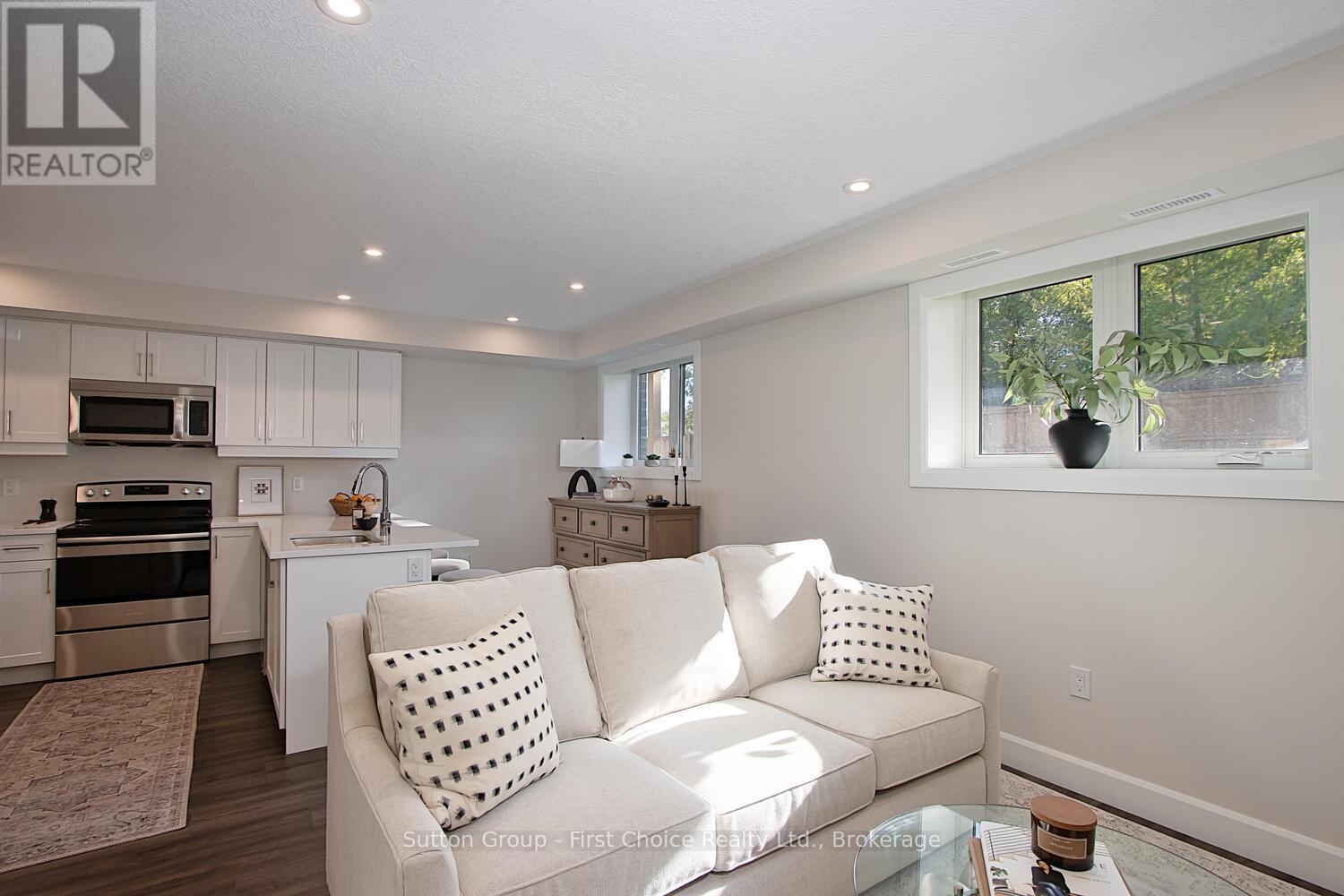 Unit 27 - 3202 Vivian Line, Stratford, Ontario N5A 0K6 - Photo 7 - X12729262