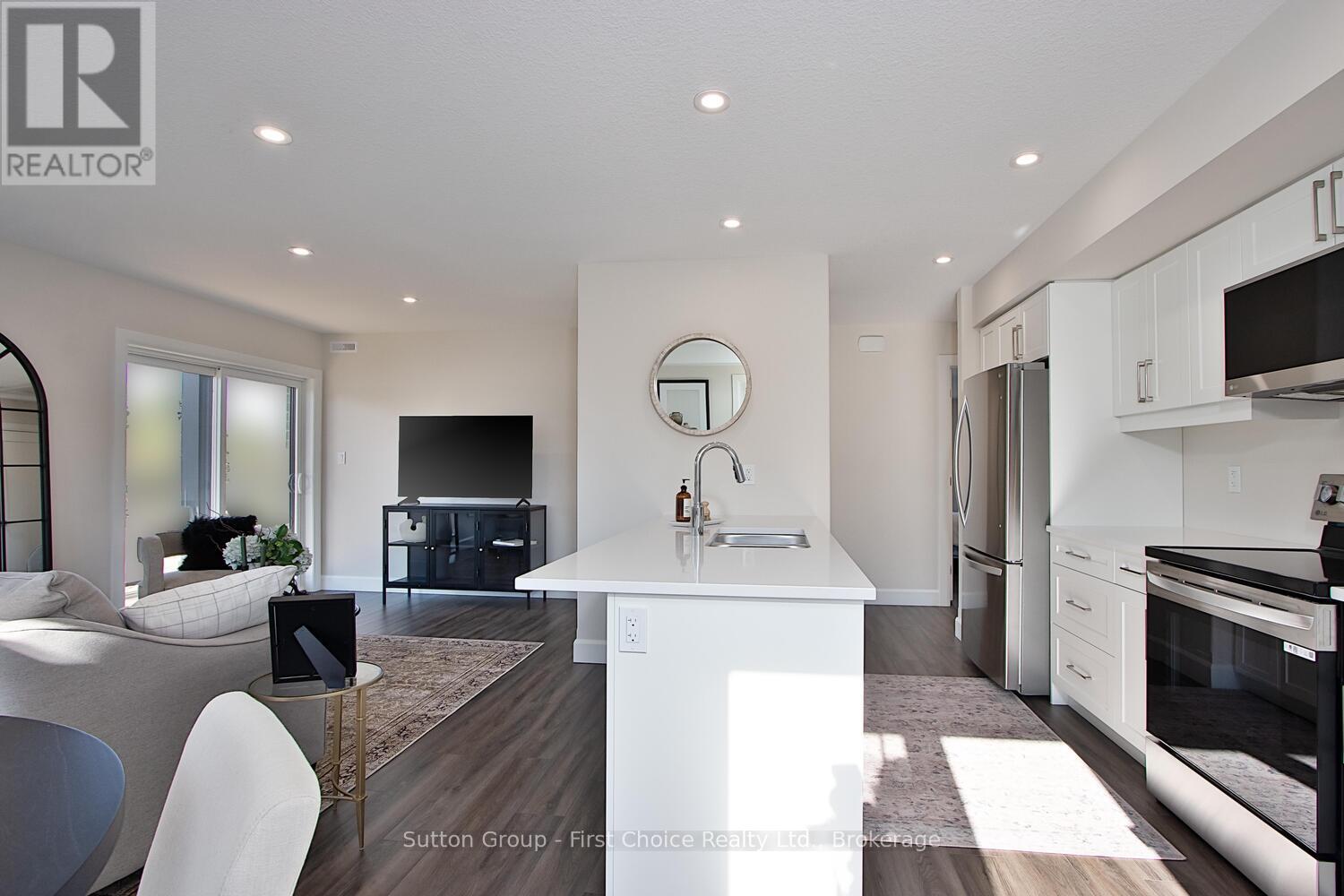 Unit 30 - 3202 Vivian Line, Stratford, Ontario N5A 0K6 - Photo 13 - X12729276