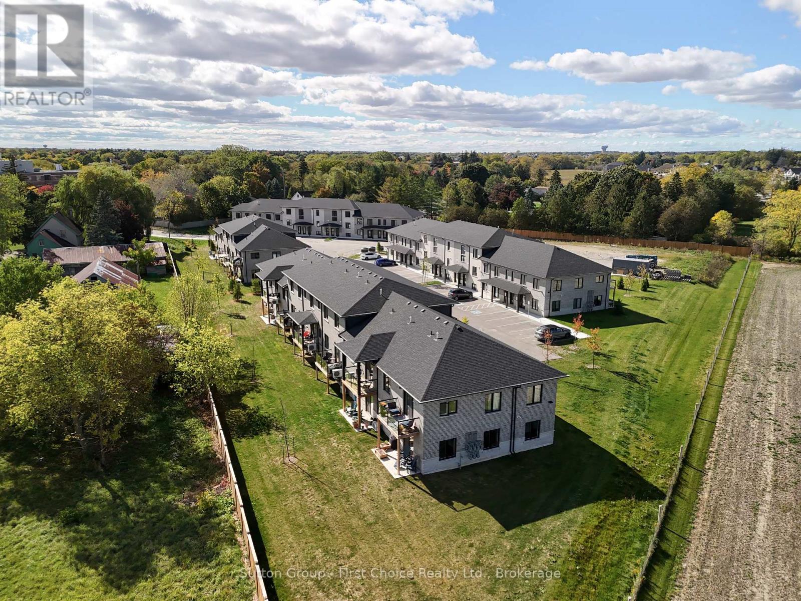 Unit 38 - 3202 Vivian Line, Stratford, Ontario N5A 0K6 - Photo 3 - X12729292