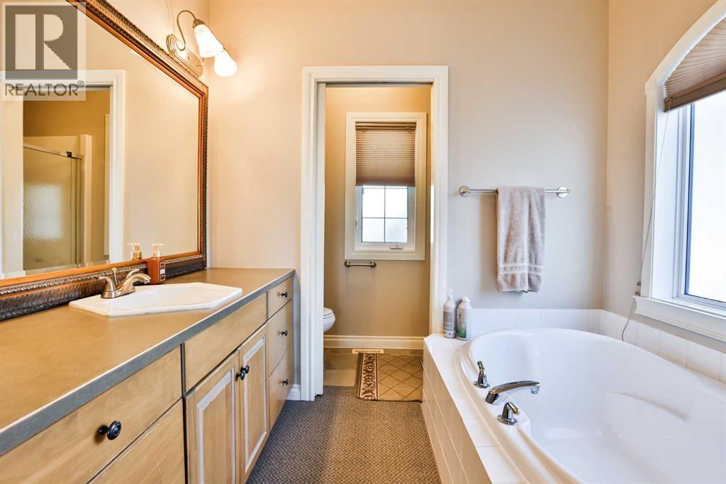 25 S 50 W, Raymond, Alberta  T0K 2S0 - Photo 13 - A2276989