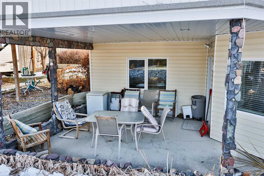 25 S 50 W, Raymond, Alberta  T0K 2S0 - Photo 36 - A2276989