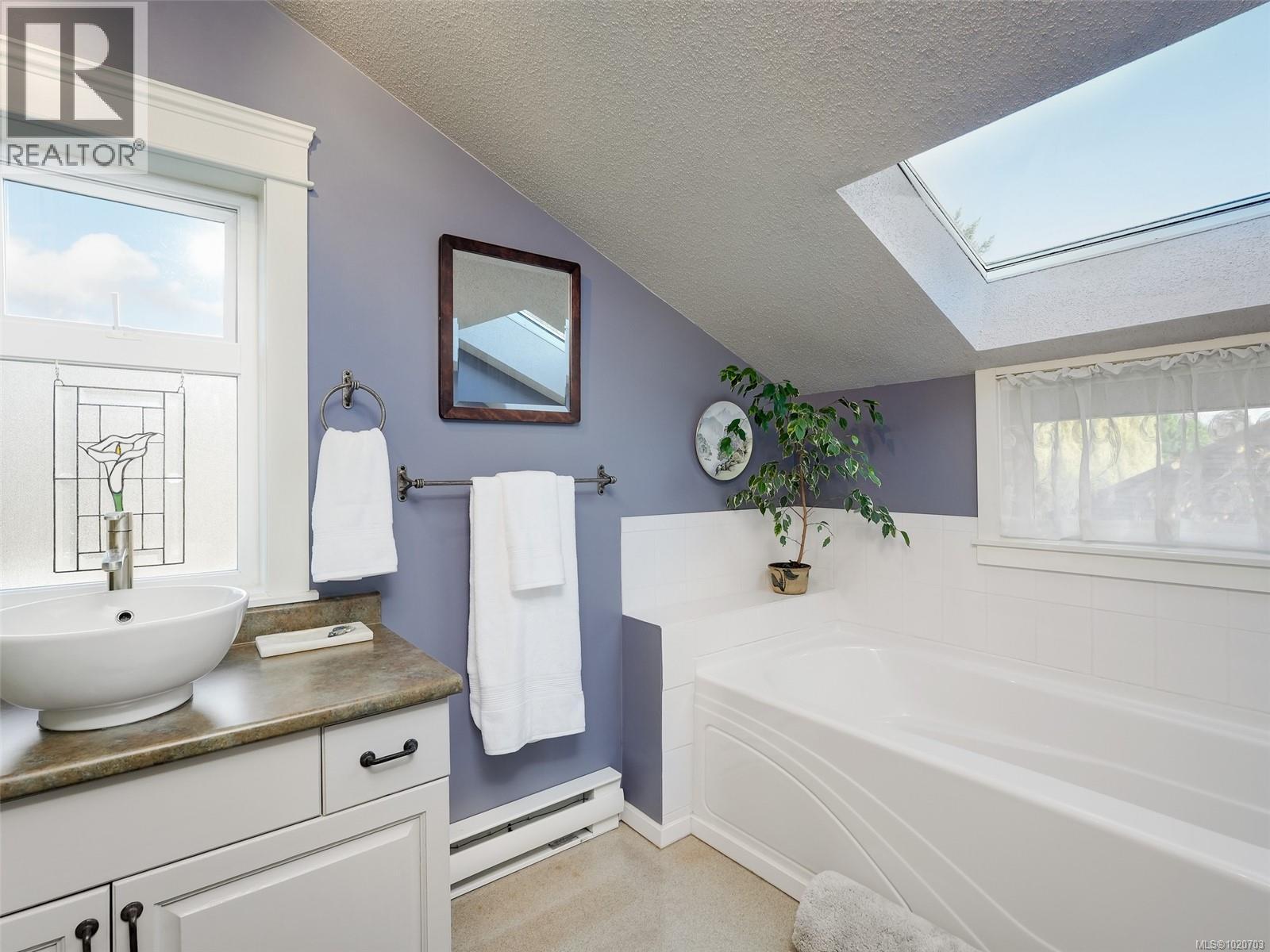 1152 Chapman St, Victoria, British Columbia  V8V 2T6 - Photo 19 - 1020703