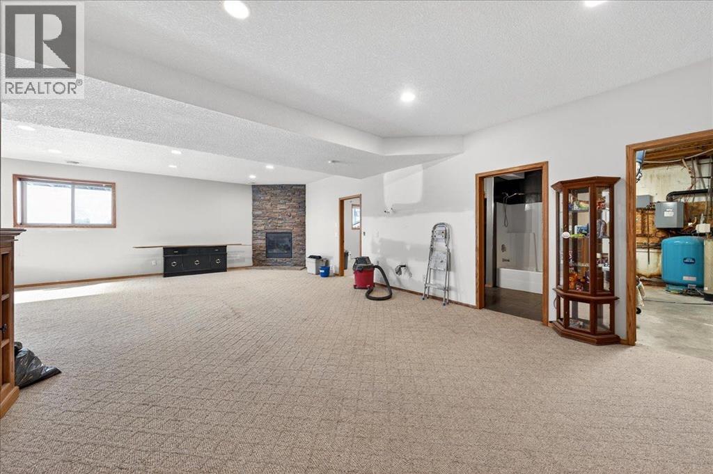 1 De Winton Ridge Road, De Winton, Alberta  T1S 4W6 - Photo 31 - A2274104