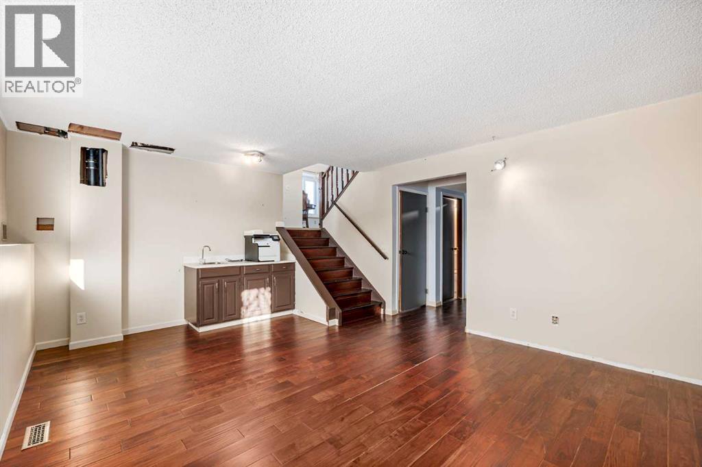 11 Woodborough Road Sw, Calgary, Alberta  T2W 5C1 - Photo 17 - A2280921