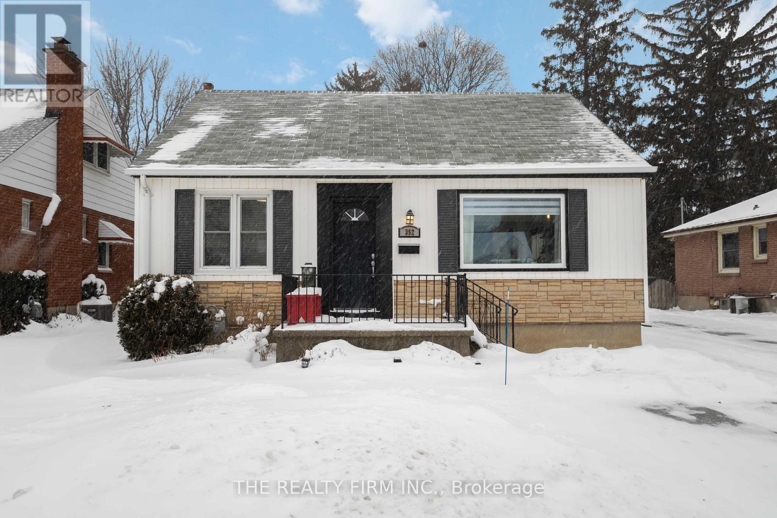 352 Hale Street, London East, Ontario  N5W 1G4 - Photo 1 - X12729172