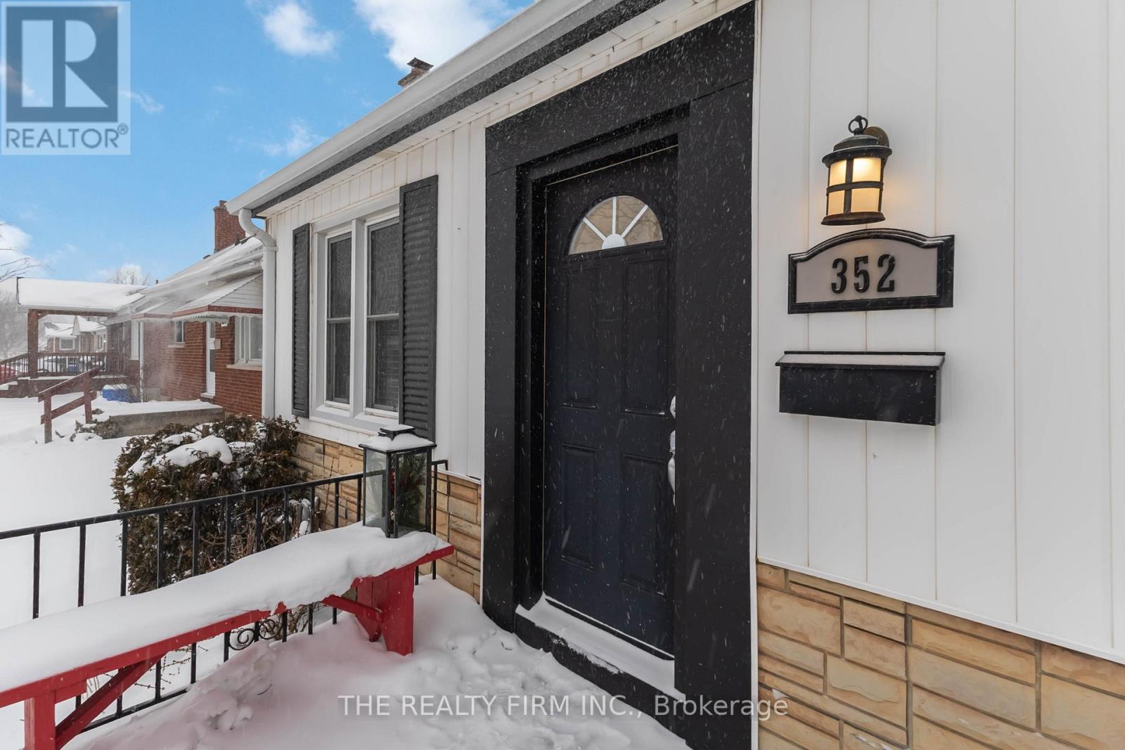 352 Hale Street, London East, Ontario  N5W 1G4 - Photo 5 - X12729172