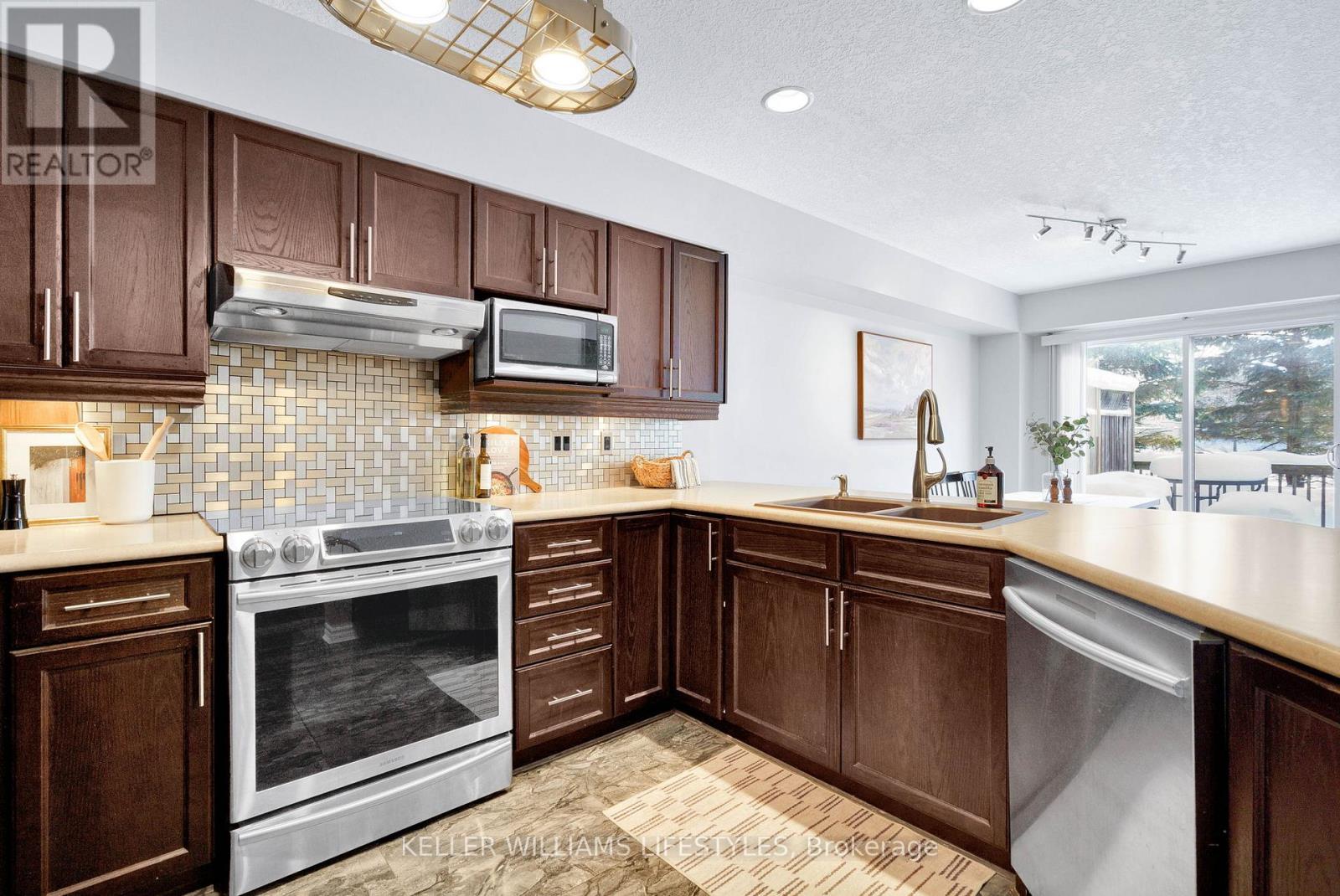 7 - 600 Hyde Park Road, London North, Ontario  N6H 5W8 - Photo 13 - X12729270